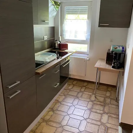 Eiserfeld 3 Апартаменты *